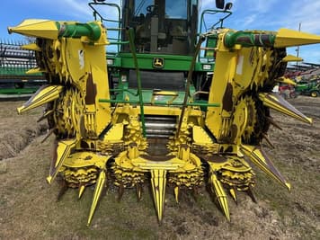 Main image John Deere 688